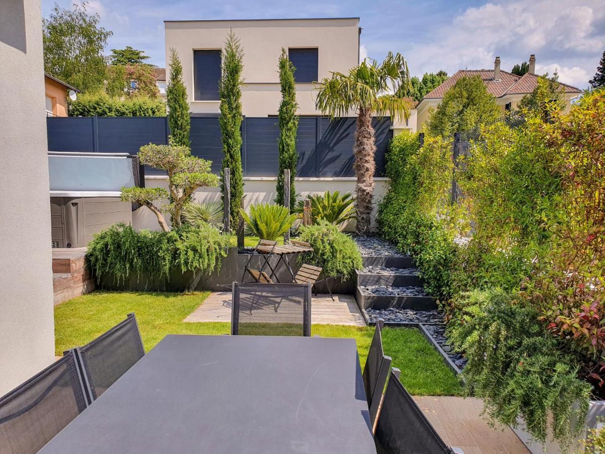 Exigehome - Chambre D'Hote Avec Jacuzzi Et Jardin Paysage, Partage Orgeval  Eksteriør billede