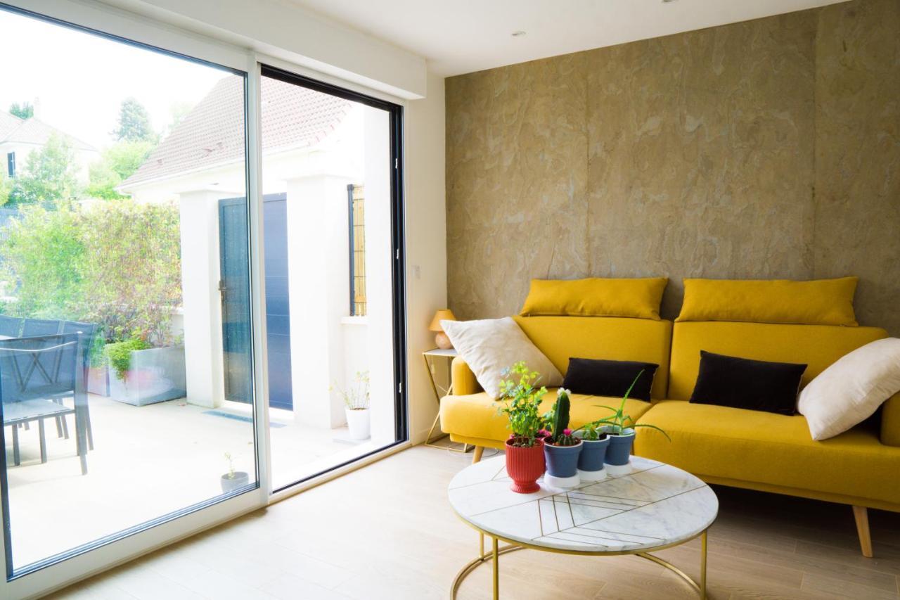 Exigehome - Chambre D'Hote Avec Jacuzzi Et Jardin Paysage, Partage Orgeval  Eksteriør billede