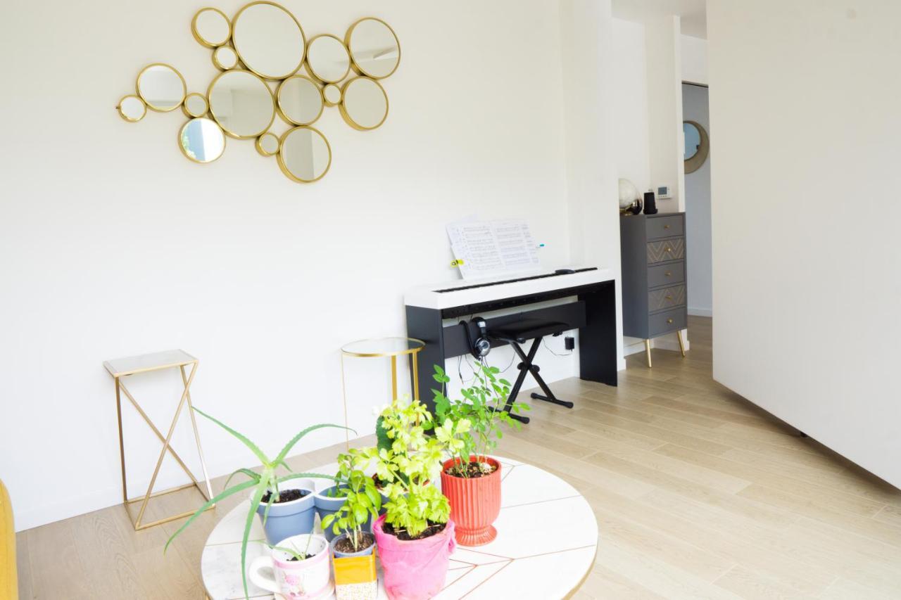 Exigehome - Chambre D'Hote Avec Jacuzzi Et Jardin Paysage, Partage Orgeval  Eksteriør billede